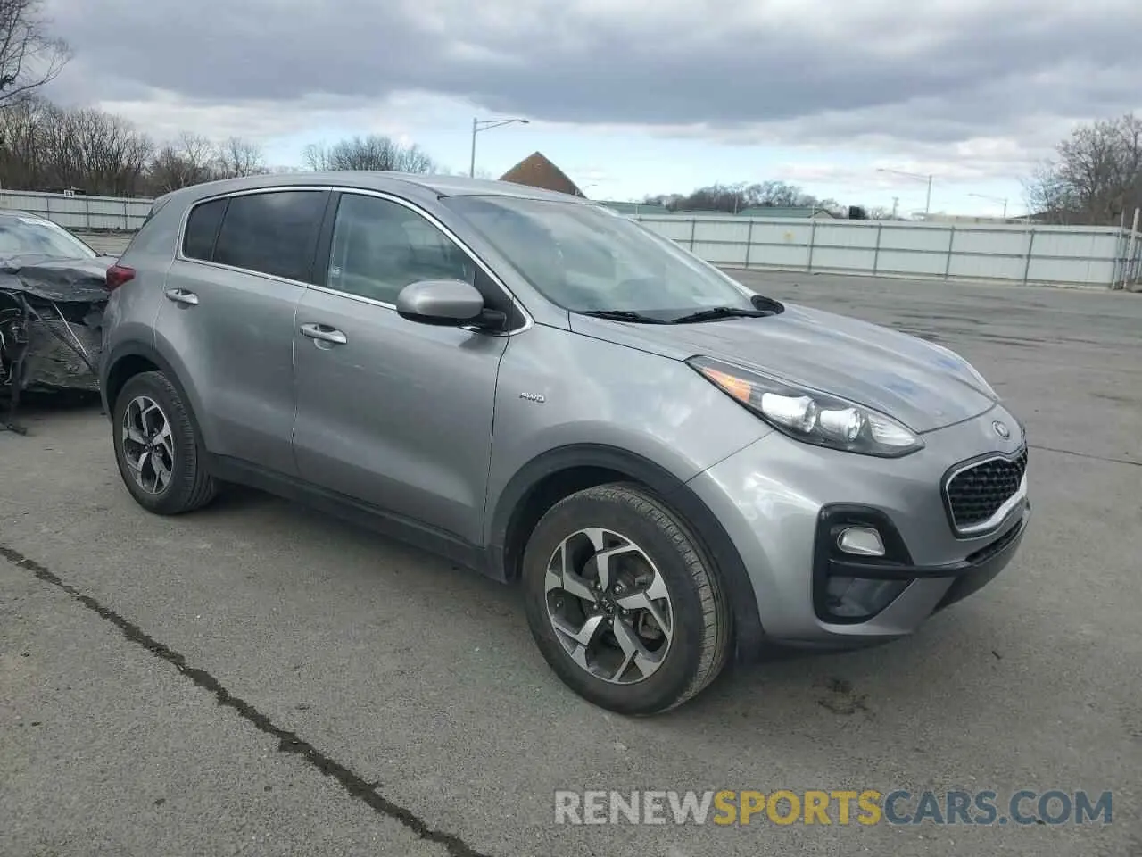 4 fotografías del automóvil dañado KNDPMCAC4M7904833 KIA SPORTAGE 2021