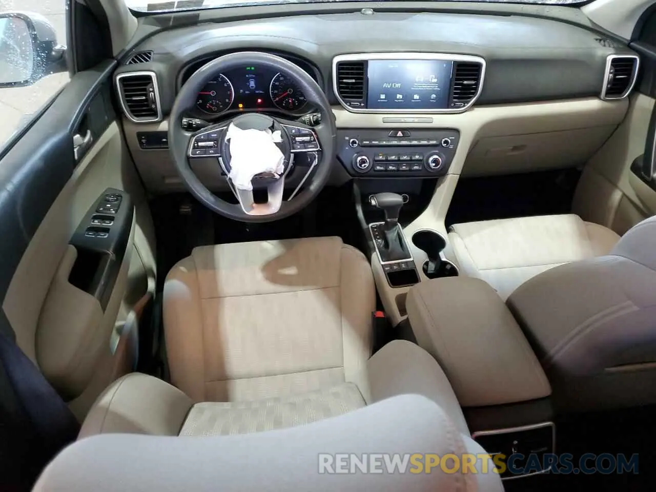 8 fotografías del automóvil dañado KNDPMCAC5M7862219 KIA SPORTAGE 2021