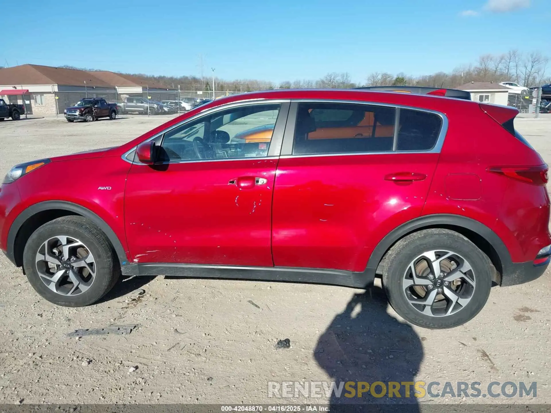 13 fotografías del automóvil dañado KNDPMCAC5M7911502 KIA SPORTAGE 2021