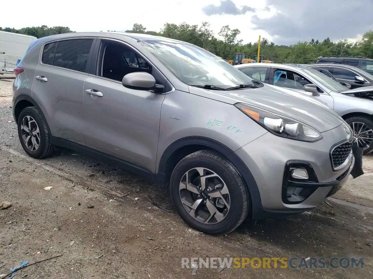 4 fotografías del automóvil dañado KNDPMCAC6M7933640 KIA SPORTAGE 2021