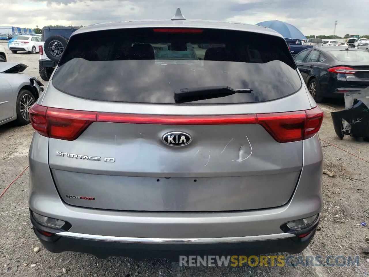 6 fotografías del automóvil dañado KNDPMCAC6M7933640 KIA SPORTAGE 2021