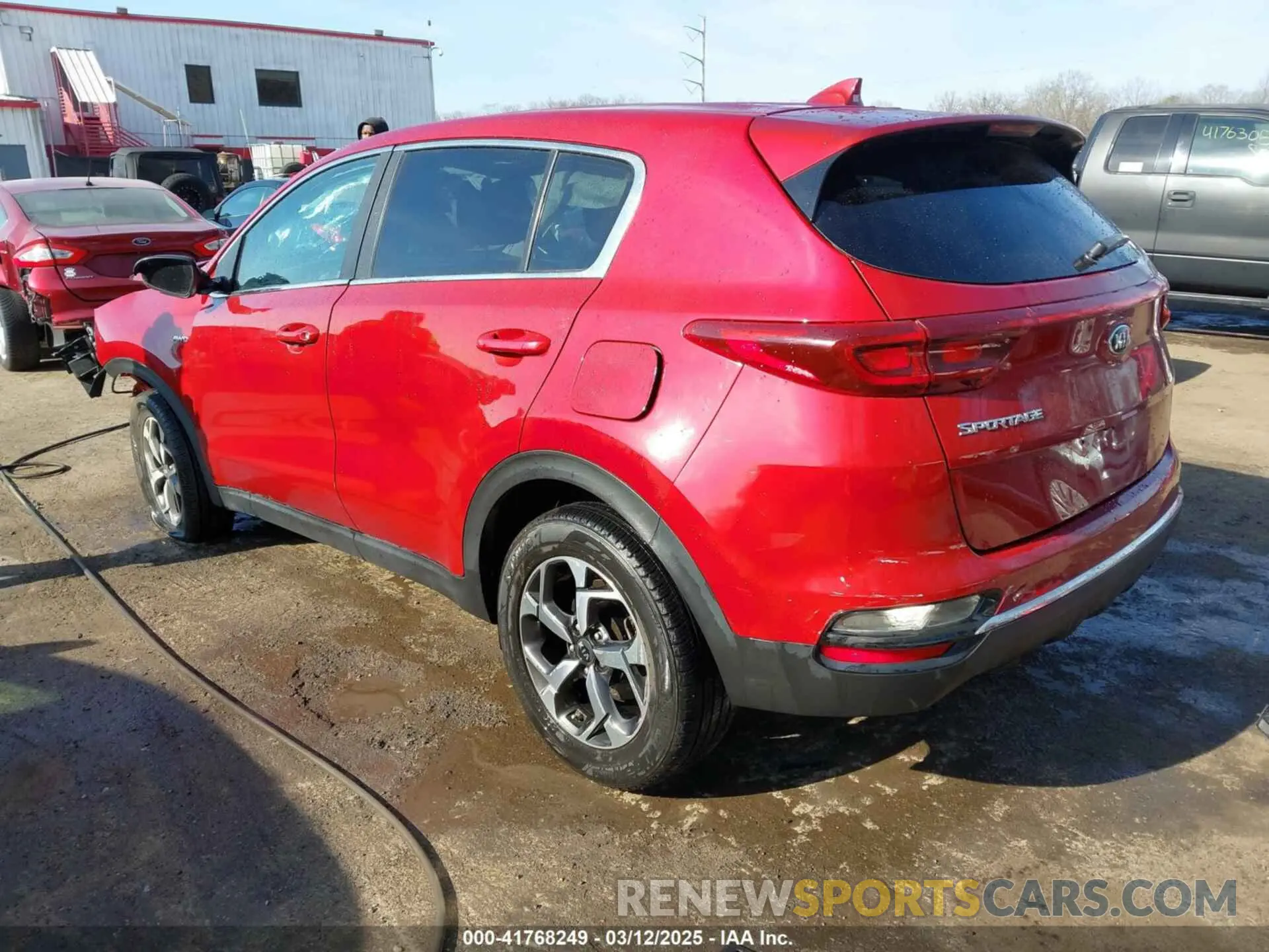 3 fotografías del automóvil dañado KNDPMCAC8M7903474 KIA SPORTAGE 2021
