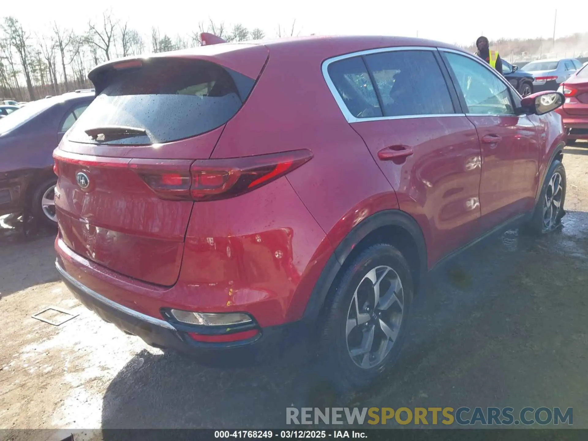 4 fotografías del automóvil dañado KNDPMCAC8M7903474 KIA SPORTAGE 2021