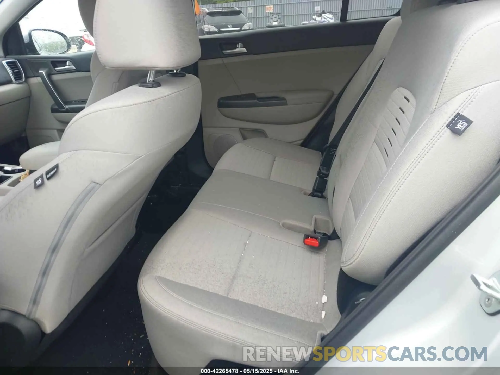 8 fotografías del automóvil dañado KNDPMCAC8M7915382 KIA SPORTAGE 2021