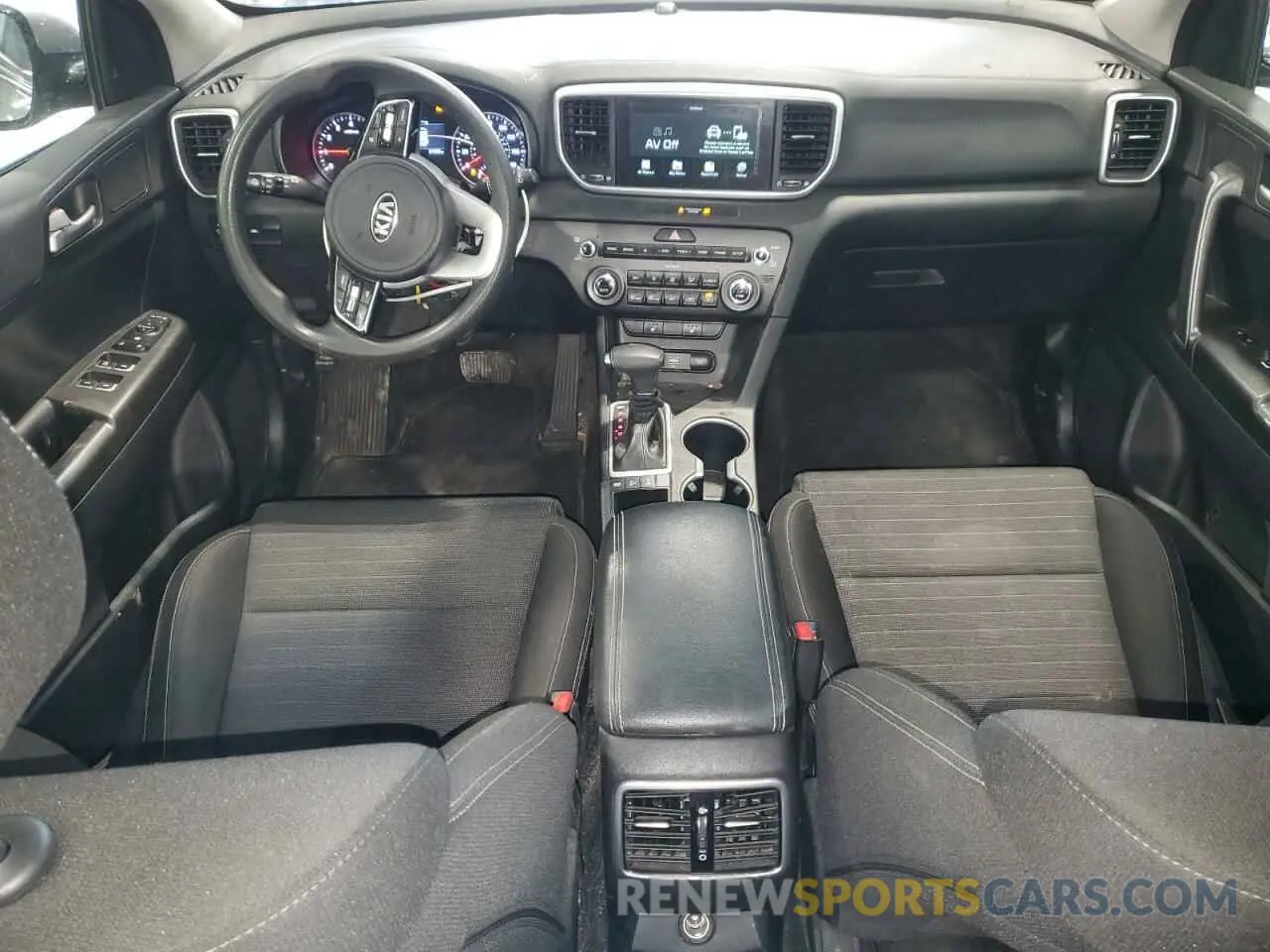 8 fotografías del automóvil dañado KNDPMCAC9M7885972 KIA SPORTAGE 2021