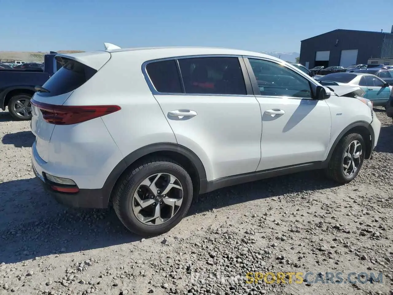 3 fotografías del automóvil dañado KNDPMCAC9M7907730 KIA SPORTAGE 2021