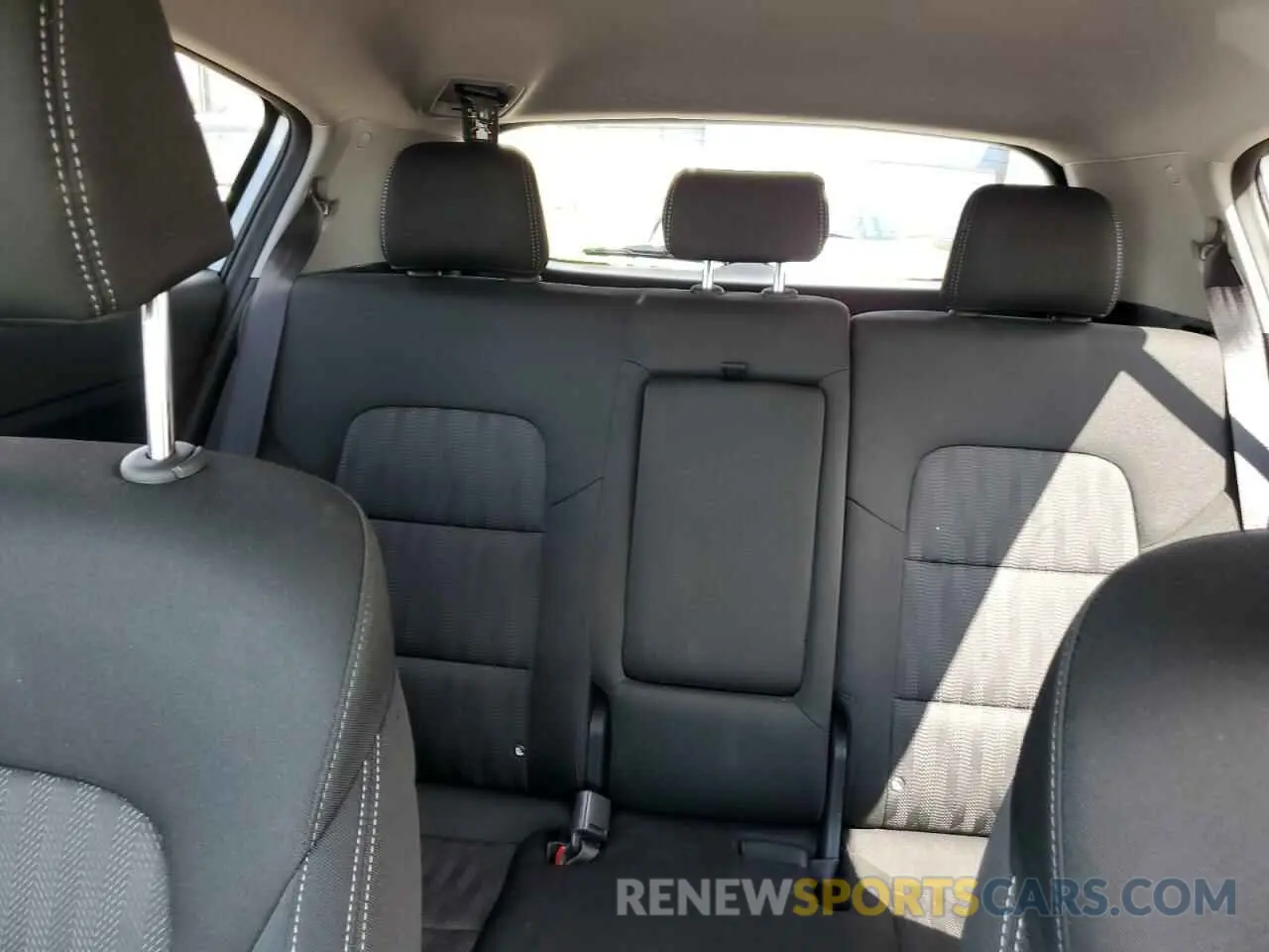 10 fotografías del automóvil dañado KNDPMCACXM7843987 KIA SPORTAGE 2021