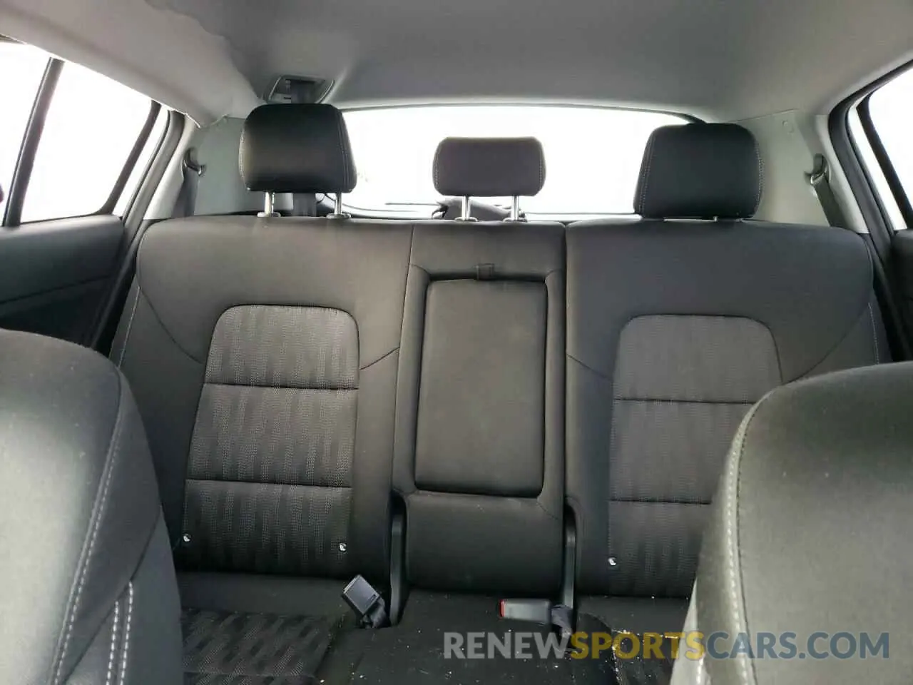 10 fotografías del automóvil dañado KNDPMCACXM7849384 KIA SPORTAGE 2021