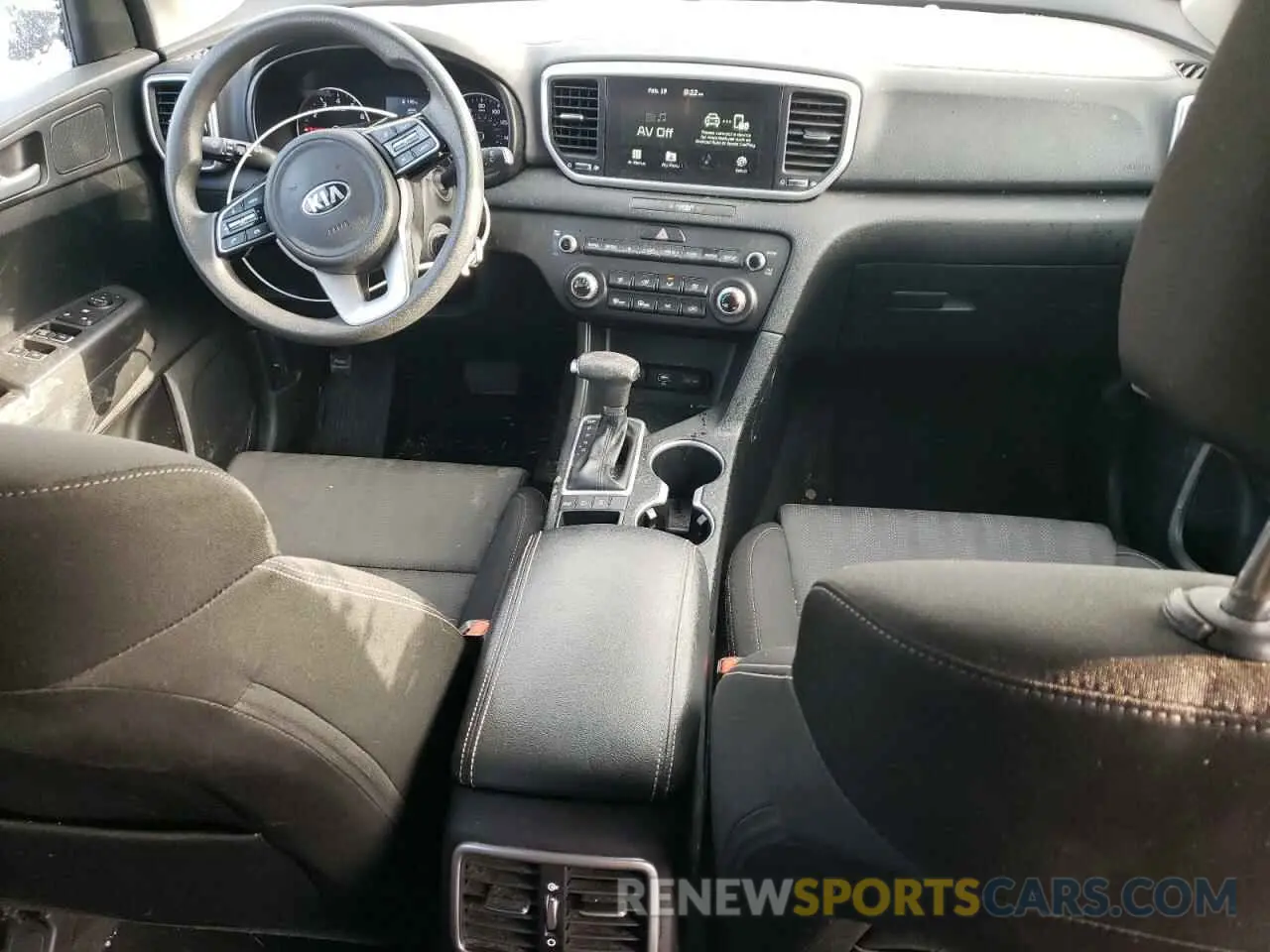 8 fotografías del automóvil dañado KNDPMCACXM7849384 KIA SPORTAGE 2021