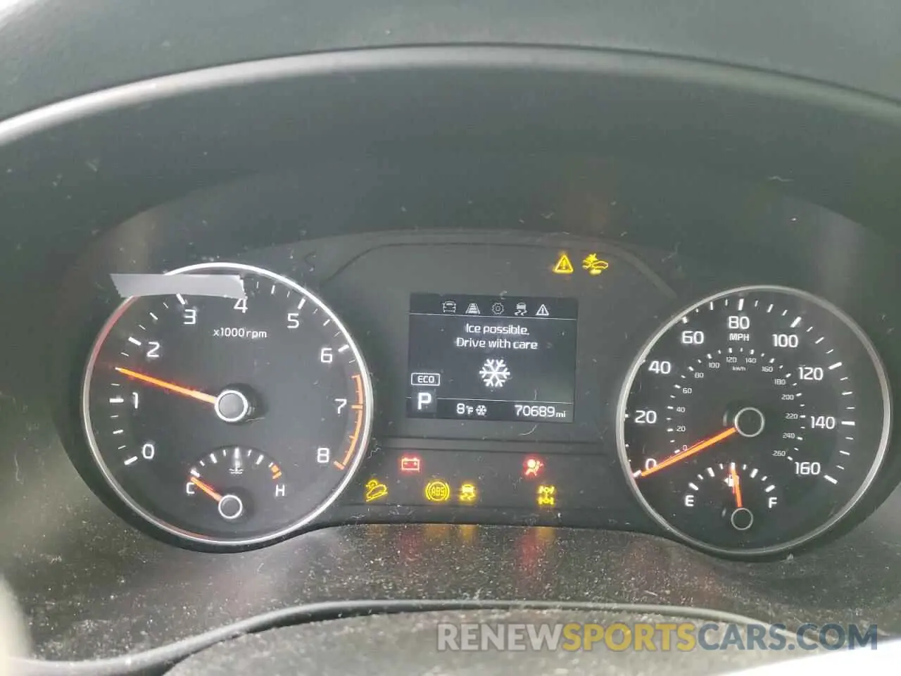 9 fotografías del automóvil dañado KNDPMCACXM7849384 KIA SPORTAGE 2021