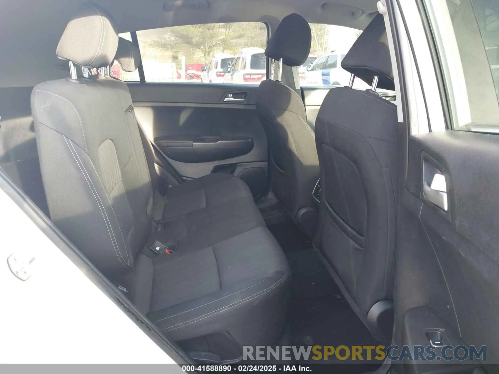 8 fotografías del automóvil dañado KNDPMCACXM7901175 KIA SPORTAGE 2021