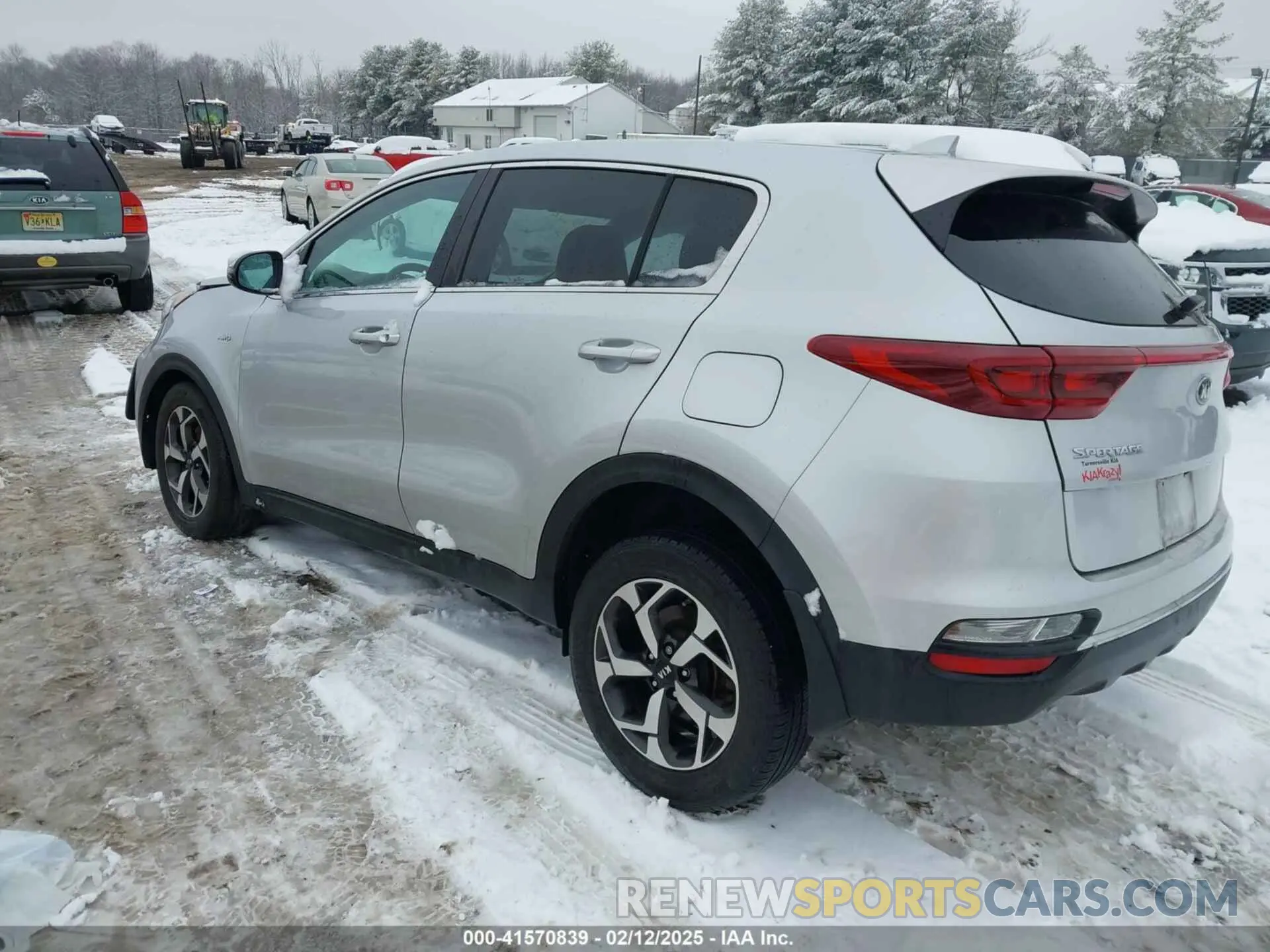 3 fotografías del automóvil dañado KNDPMCACXM7918042 KIA SPORTAGE 2021