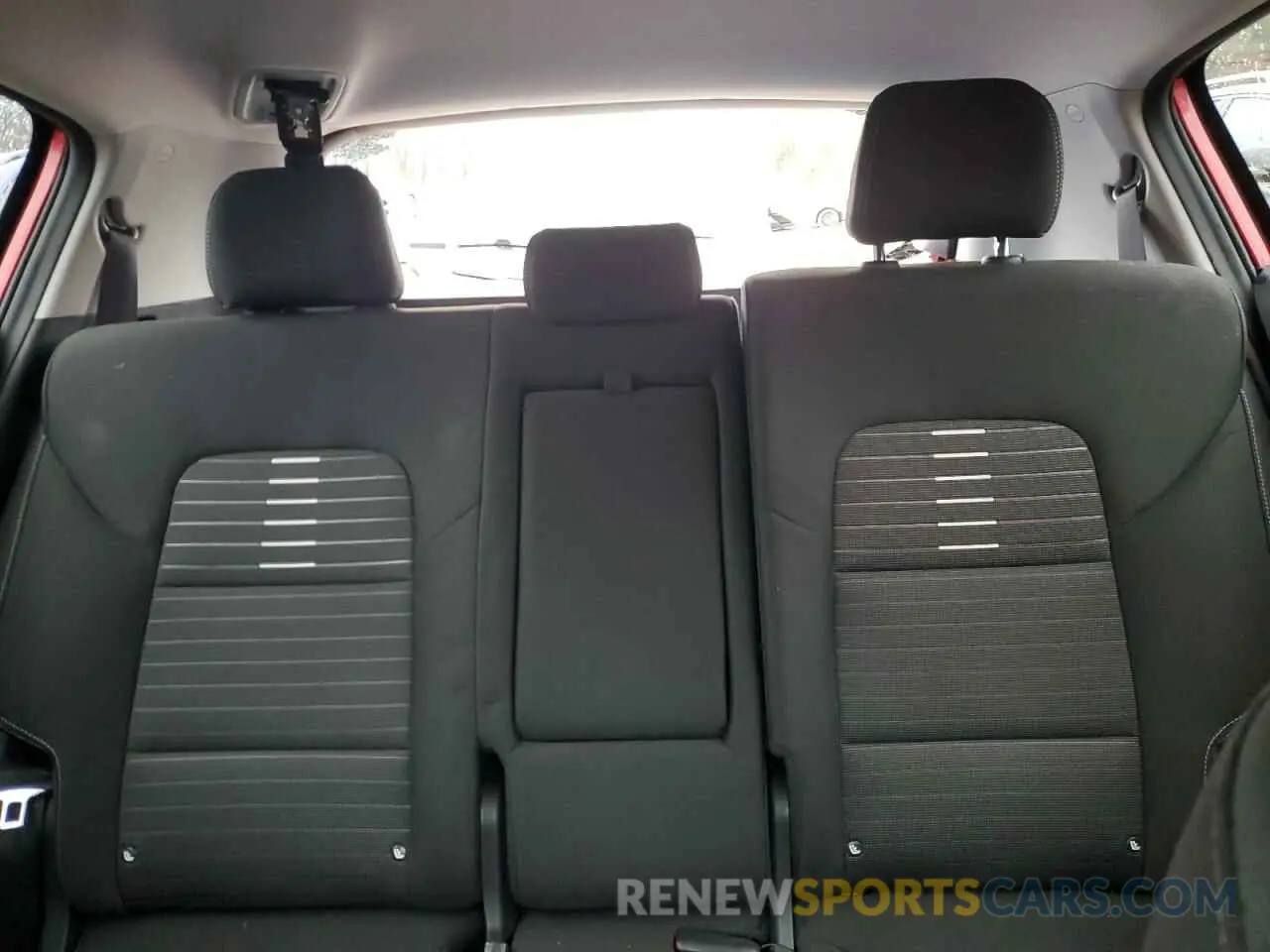 10 fotografías del automóvil dañado KNDPMCACXM7921958 KIA SPORTAGE 2021
