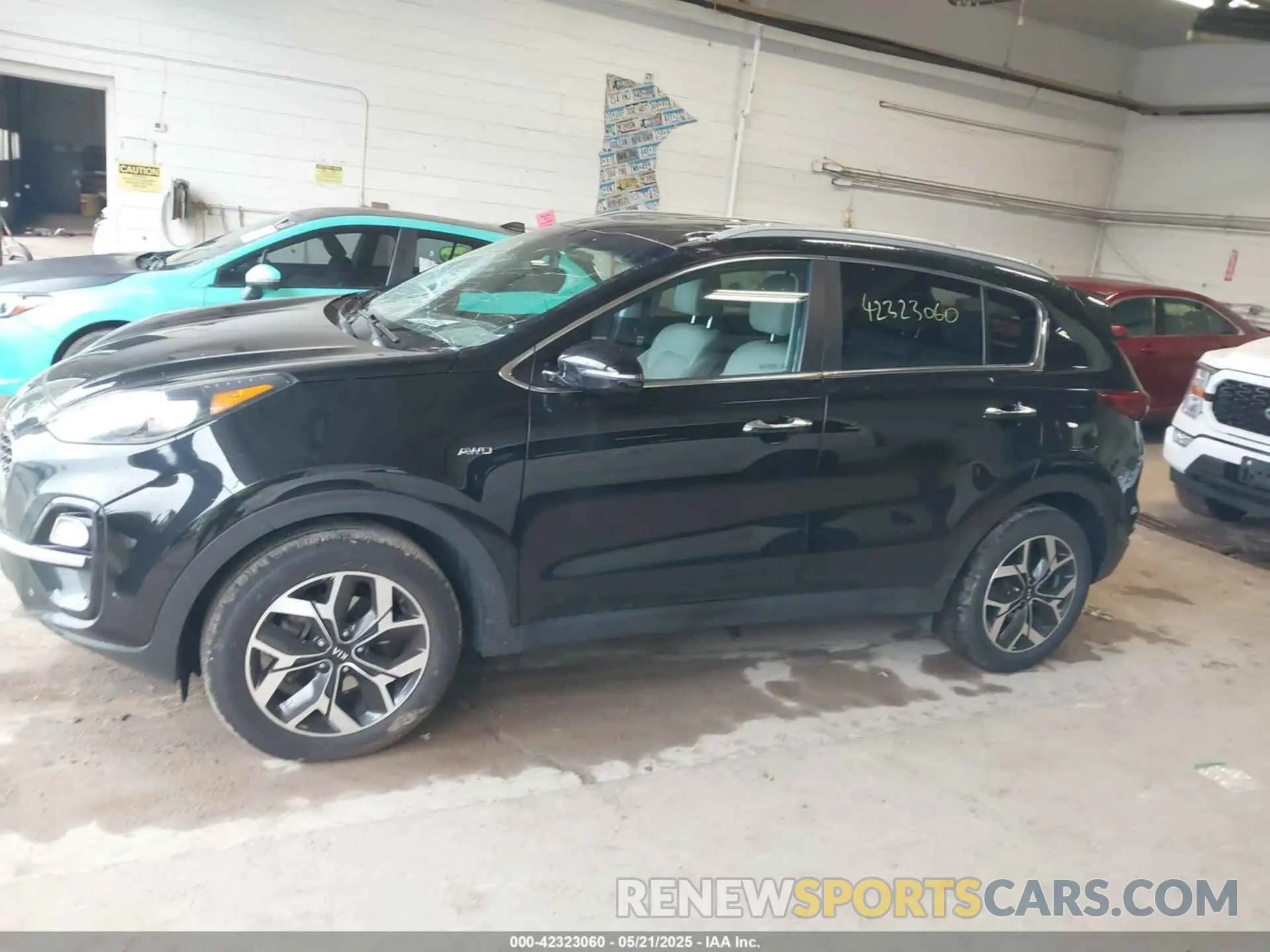 14 fotografías del automóvil dañado KNDPNCAC2M7905508 KIA SPORTAGE 2021