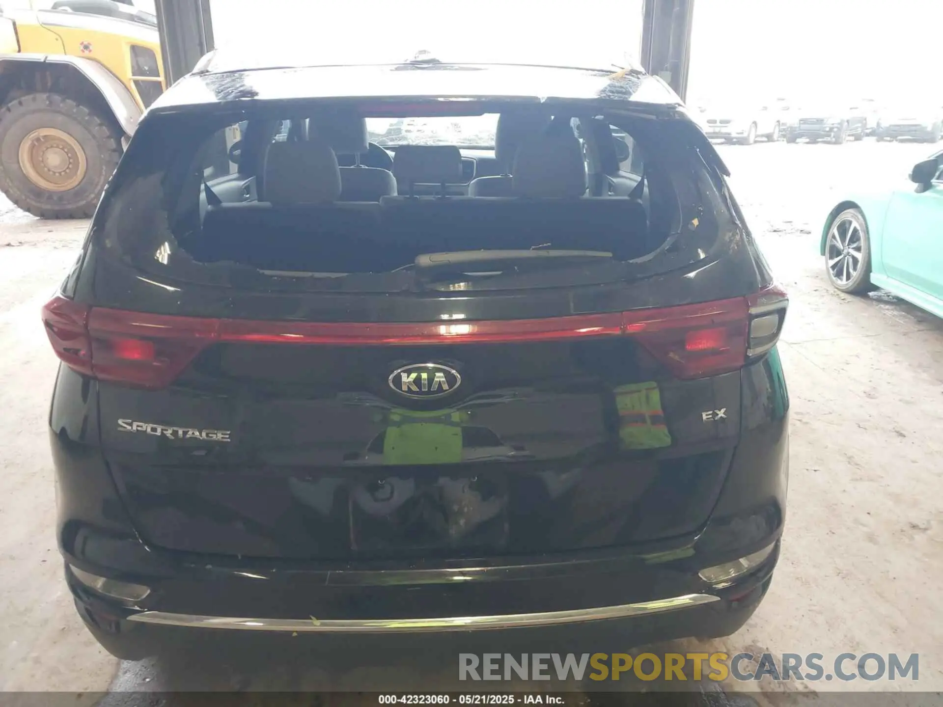 16 fotografías del automóvil dañado KNDPNCAC2M7905508 KIA SPORTAGE 2021