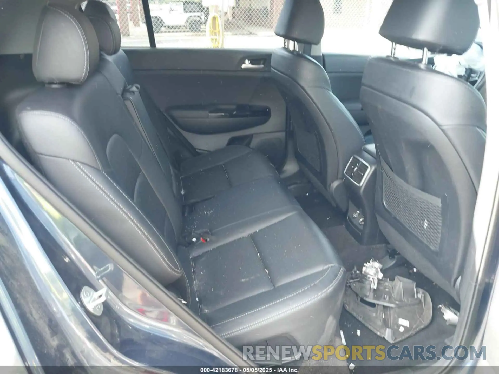 8 fotografías del automóvil dañado KNDPNCAC4M7897590 KIA SPORTAGE 2021
