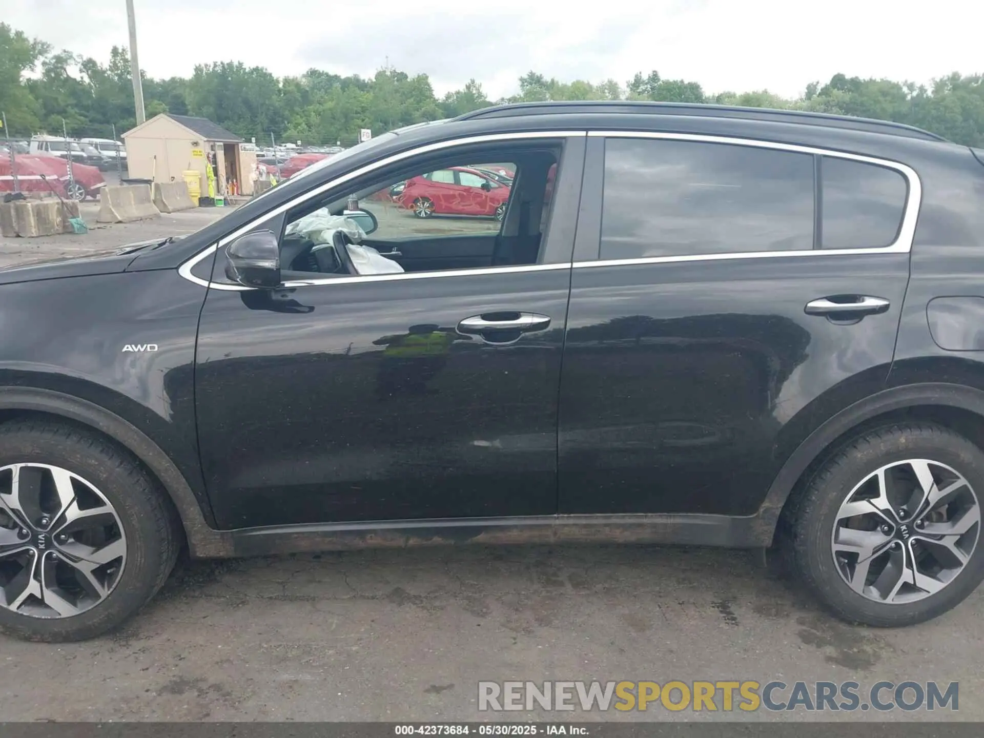 14 fotografías del automóvil dañado KNDPNCAC5M7848673 KIA SPORTAGE 2021