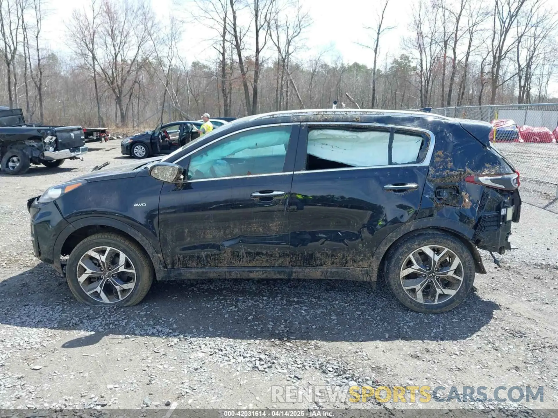 14 fotografías del automóvil dañado KNDPNCAC7M7911398 KIA SPORTAGE 2021