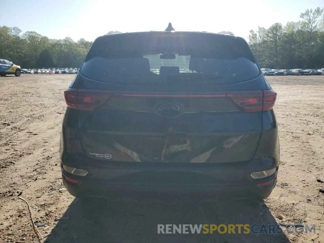 6 fotografías del automóvil dañado KNDP63AC1N7987438 KIA SPORTAGE 2022