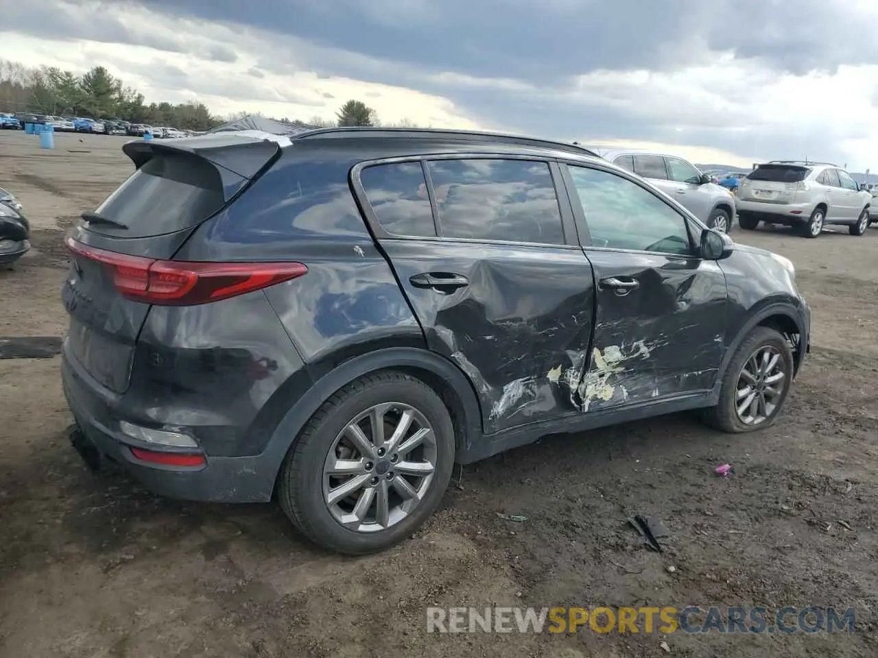 3 fotografías del automóvil dañado KNDP63AC3N7994830 KIA SPORTAGE 2022