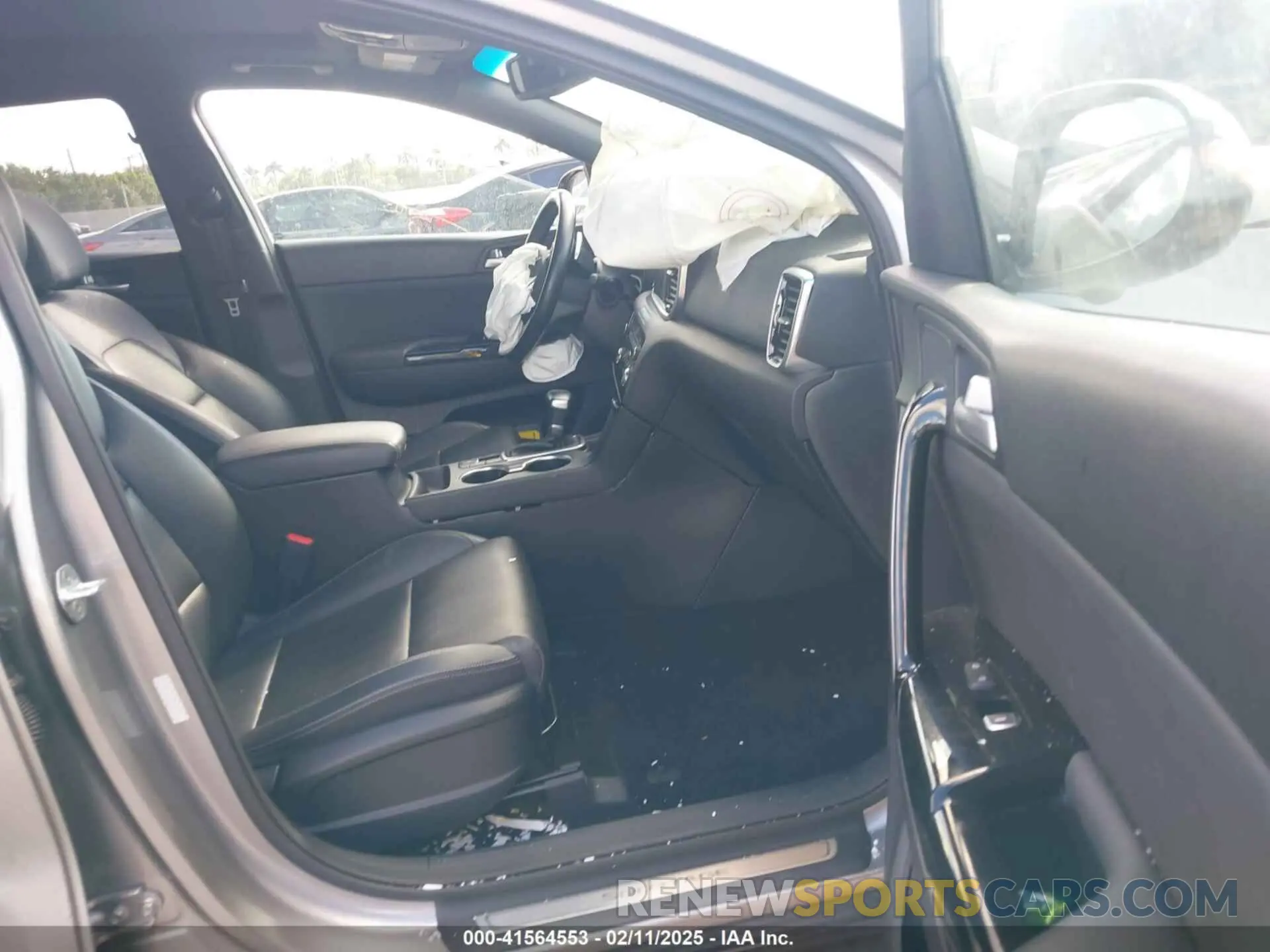 5 fotografías del automóvil dañado KNDP63AC7N7984723 KIA SPORTAGE 2022