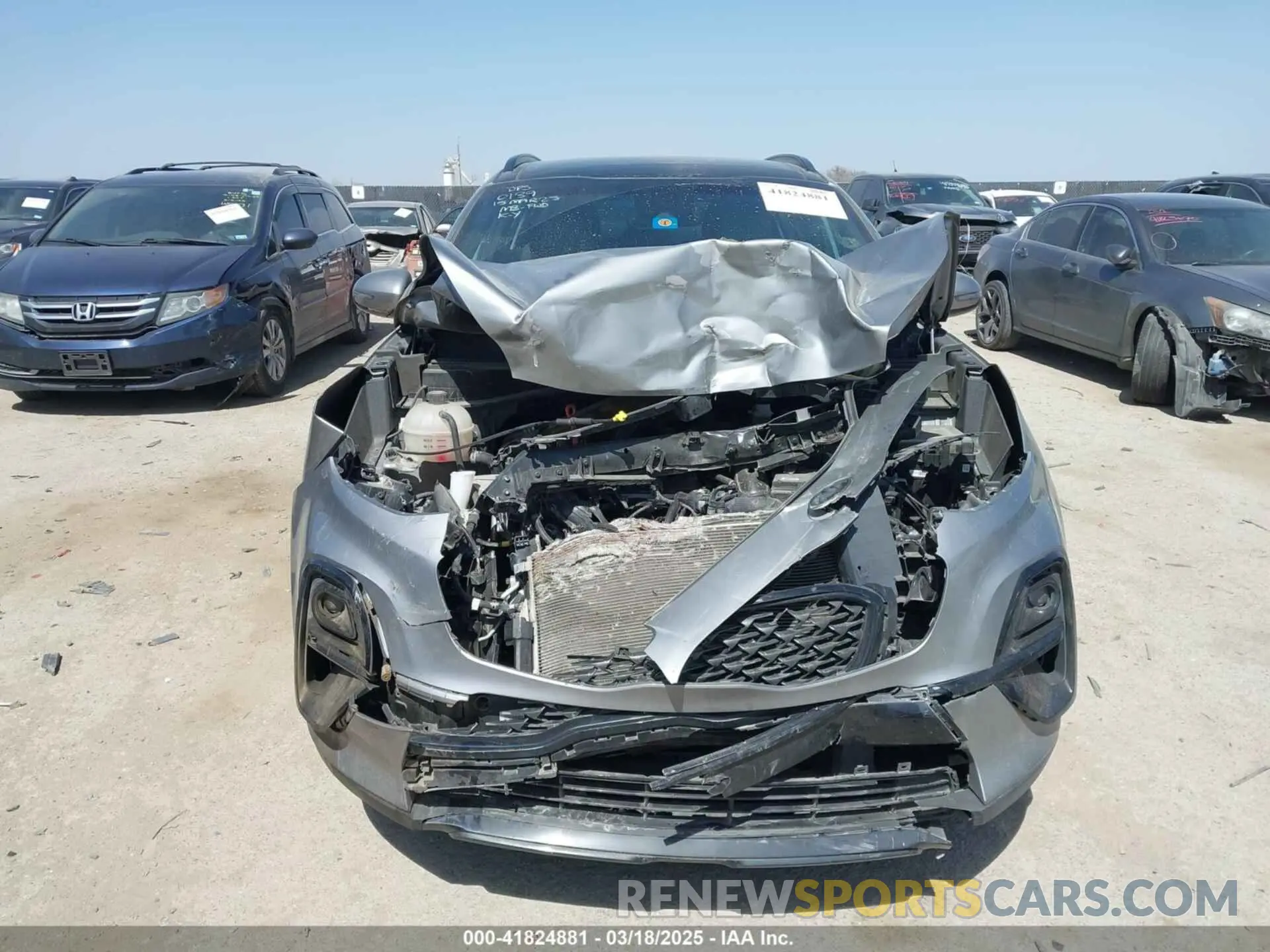 12 fotografías del automóvil dañado KNDP63ACXN7960139 KIA SPORTAGE 2022