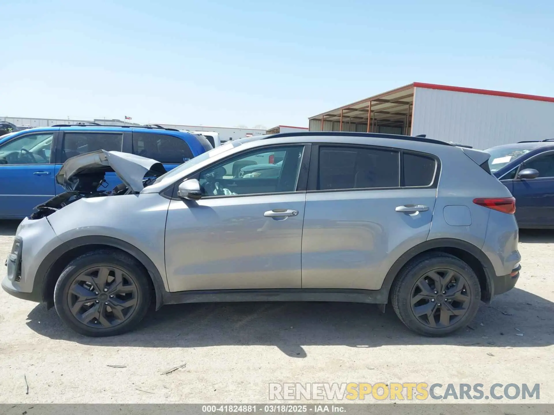 14 fotografías del automóvil dañado KNDP63ACXN7960139 KIA SPORTAGE 2022