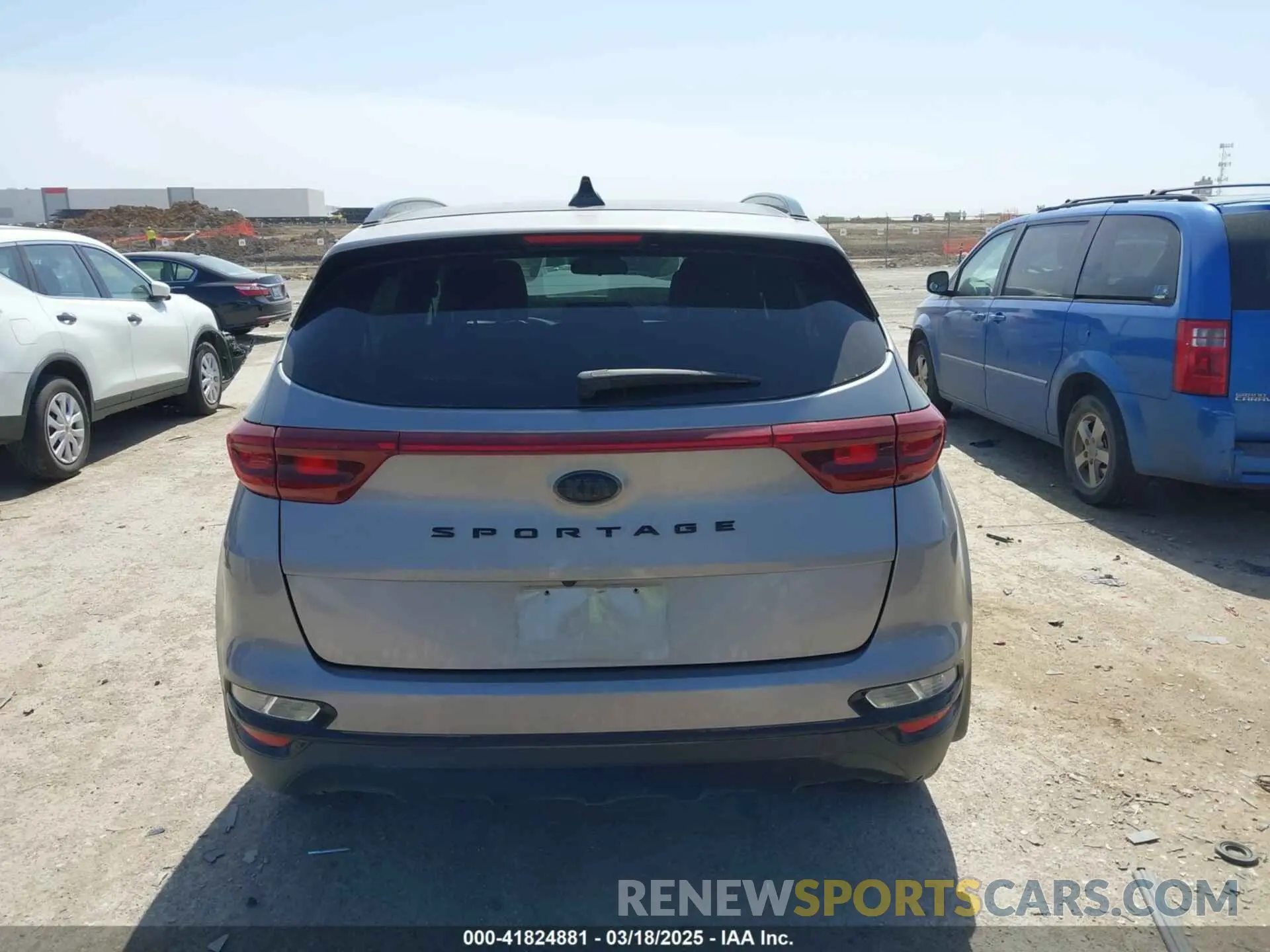 16 fotografías del automóvil dañado KNDP63ACXN7960139 KIA SPORTAGE 2022