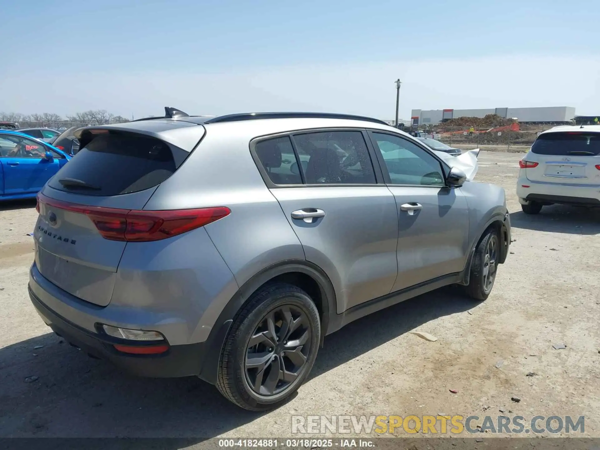 4 fotografías del automóvil dañado KNDP63ACXN7960139 KIA SPORTAGE 2022
