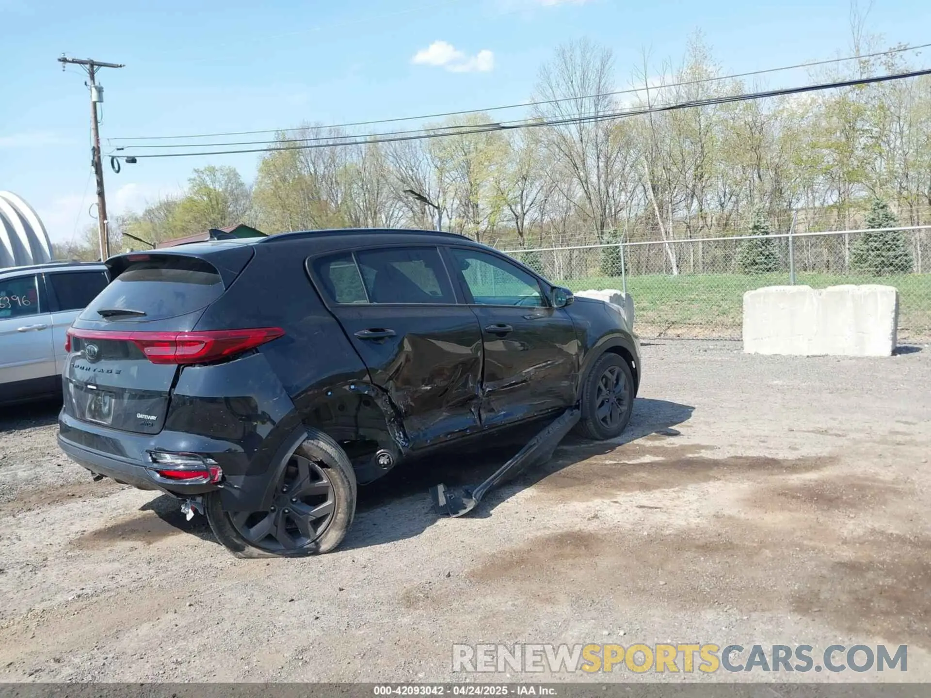 4 fotografías del automóvil dañado KNDP6CAC1N7018805 KIA SPORTAGE 2022
