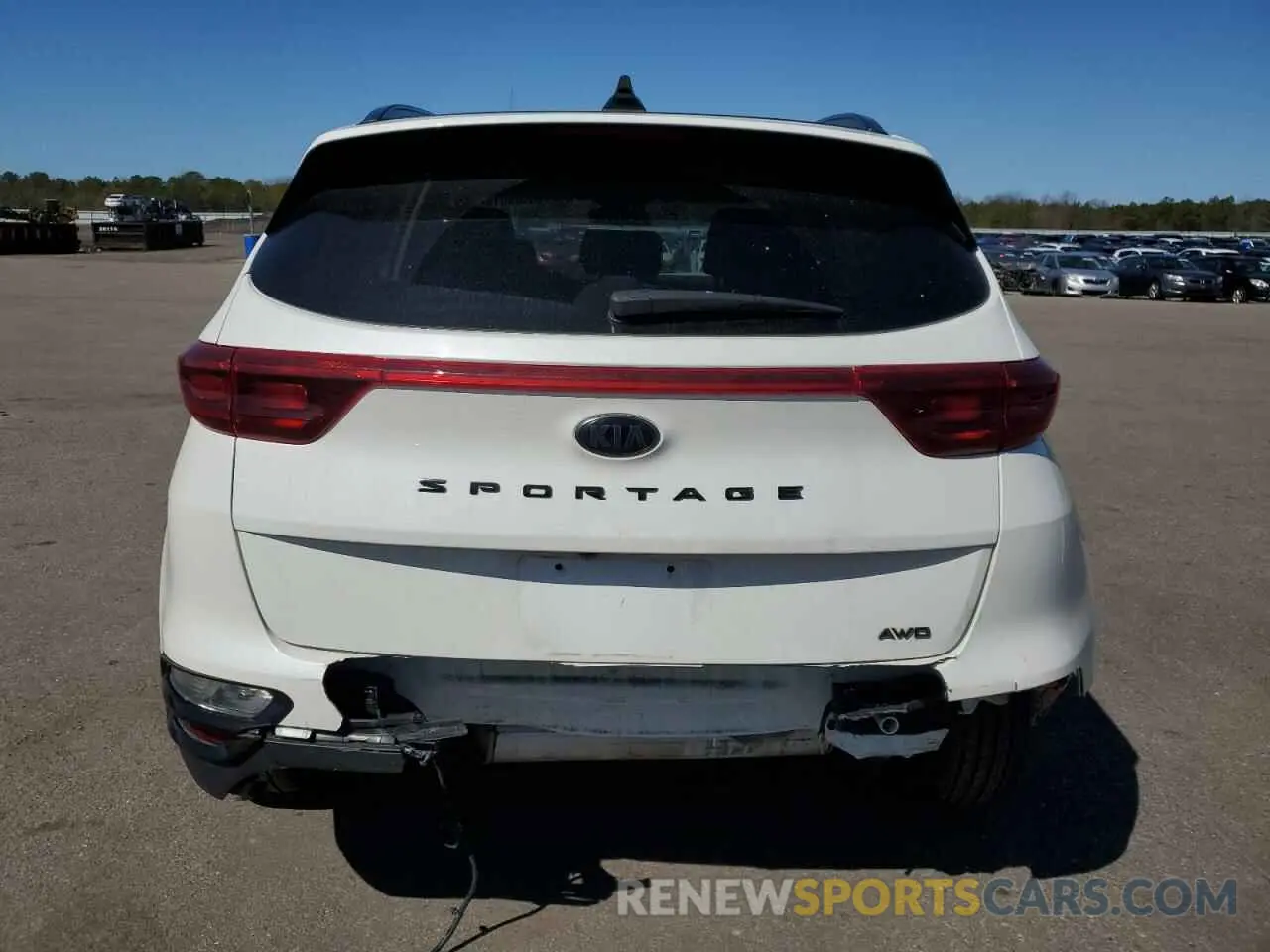 6 fotografías del automóvil dañado KNDP6CAC2N7975279 KIA SPORTAGE 2022