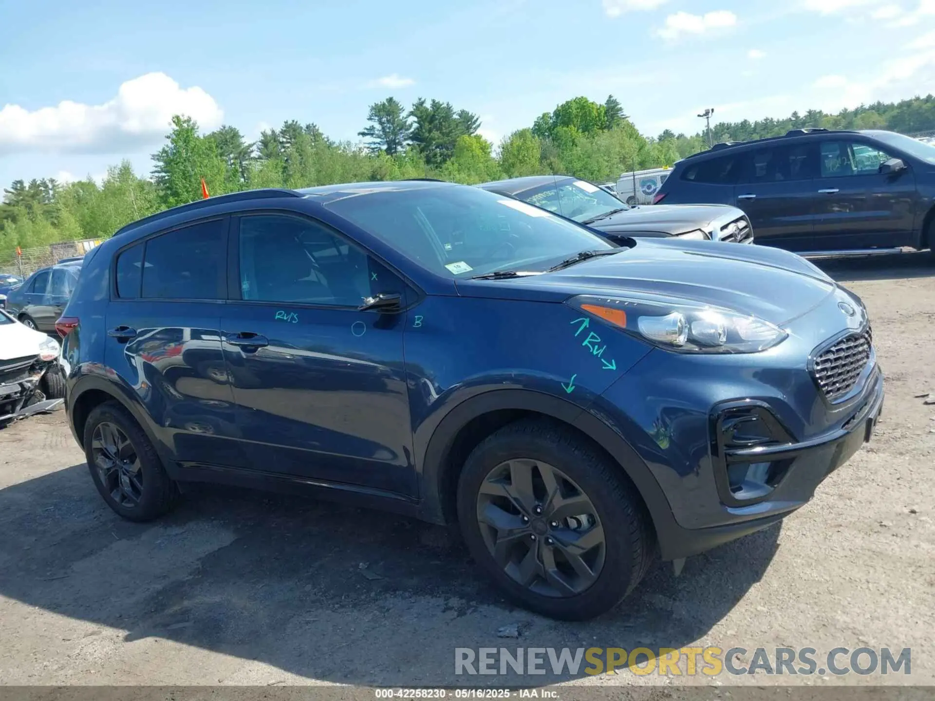 13 fotografías del automóvil dañado KNDP6CAC4N7002954 KIA SPORTAGE 2022