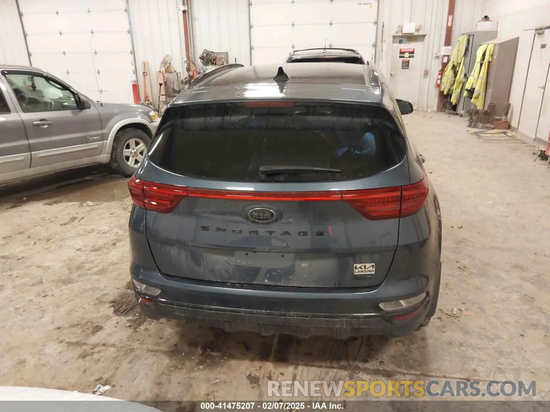 16 fotografías del automóvil dañado KNDP6CAC6N7997754 KIA SPORTAGE 2022