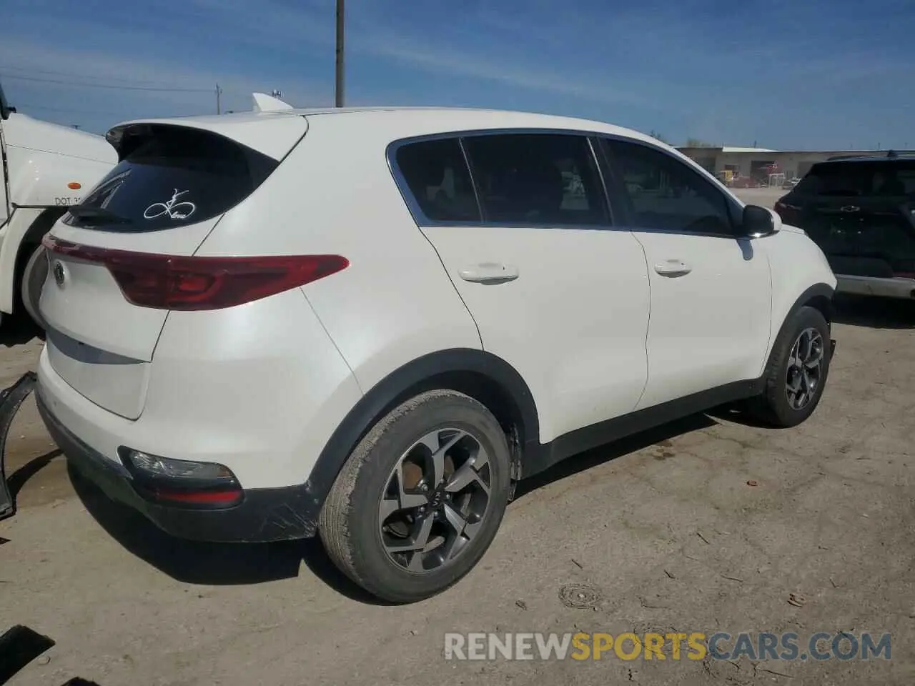 3 fotografías del automóvil dañado KNDPM3AC0N7013388 KIA SPORTAGE 2022