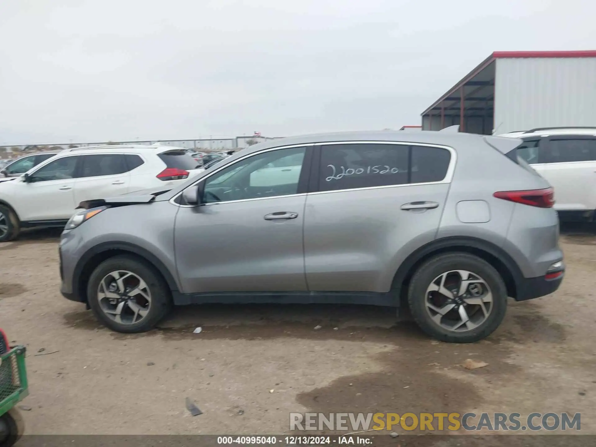 14 fotografías del automóvil dañado KNDPM3AC0N7984035 KIA SPORTAGE 2022