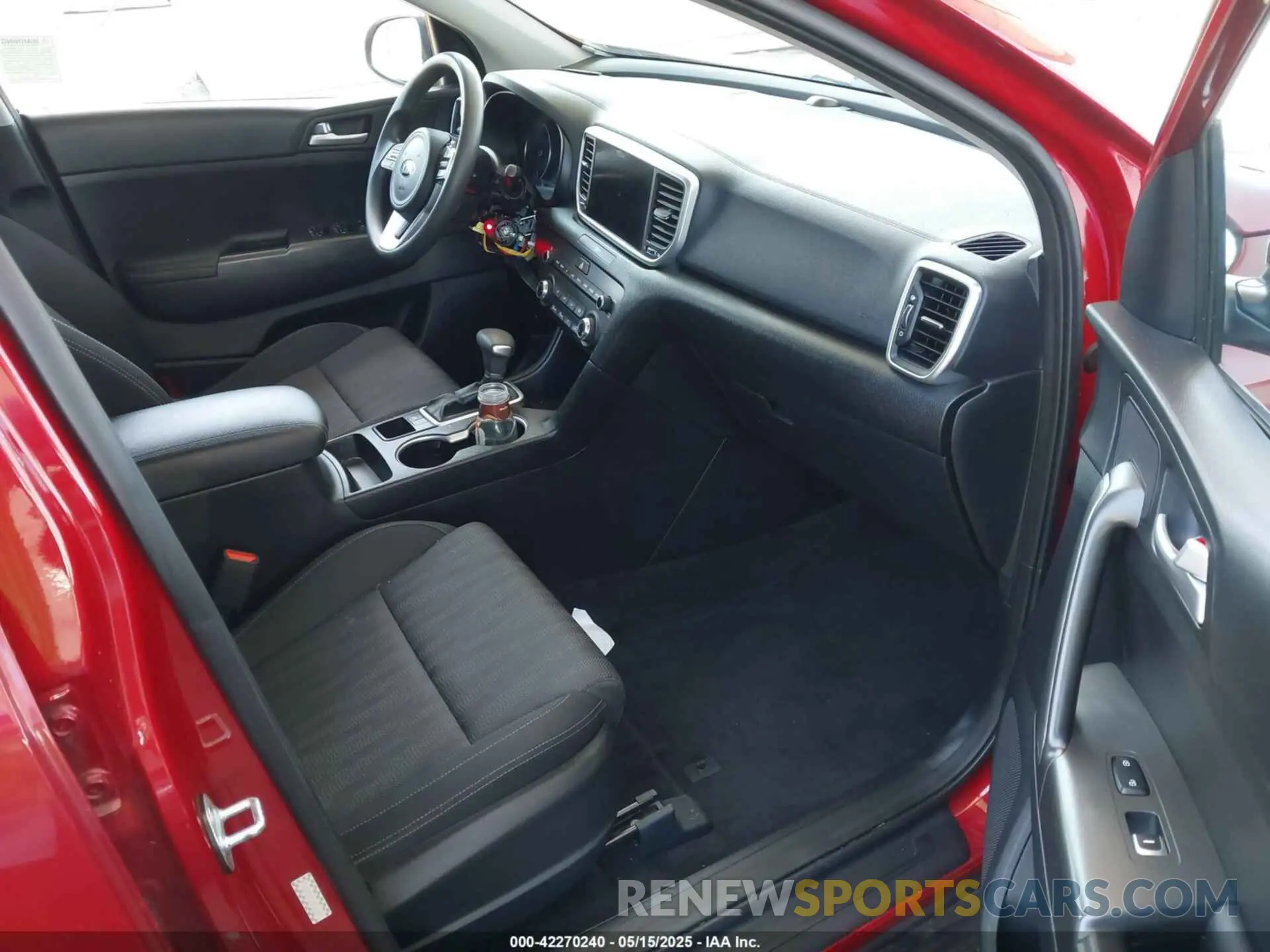 5 fotografías del automóvil dañado KNDPM3AC1N7952047 KIA SPORTAGE 2022