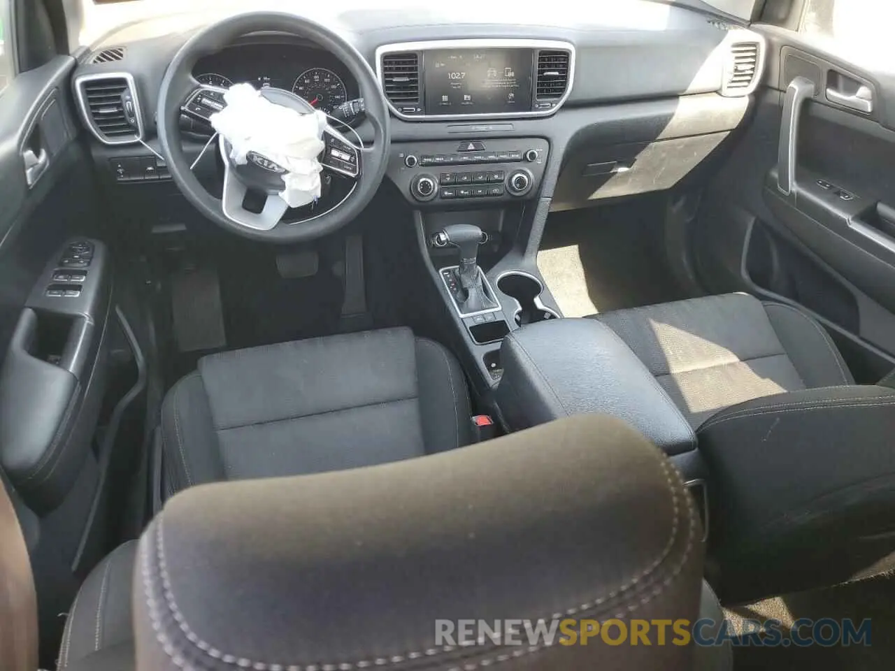8 fotografías del automóvil dañado KNDPM3AC2N7000450 KIA SPORTAGE 2022