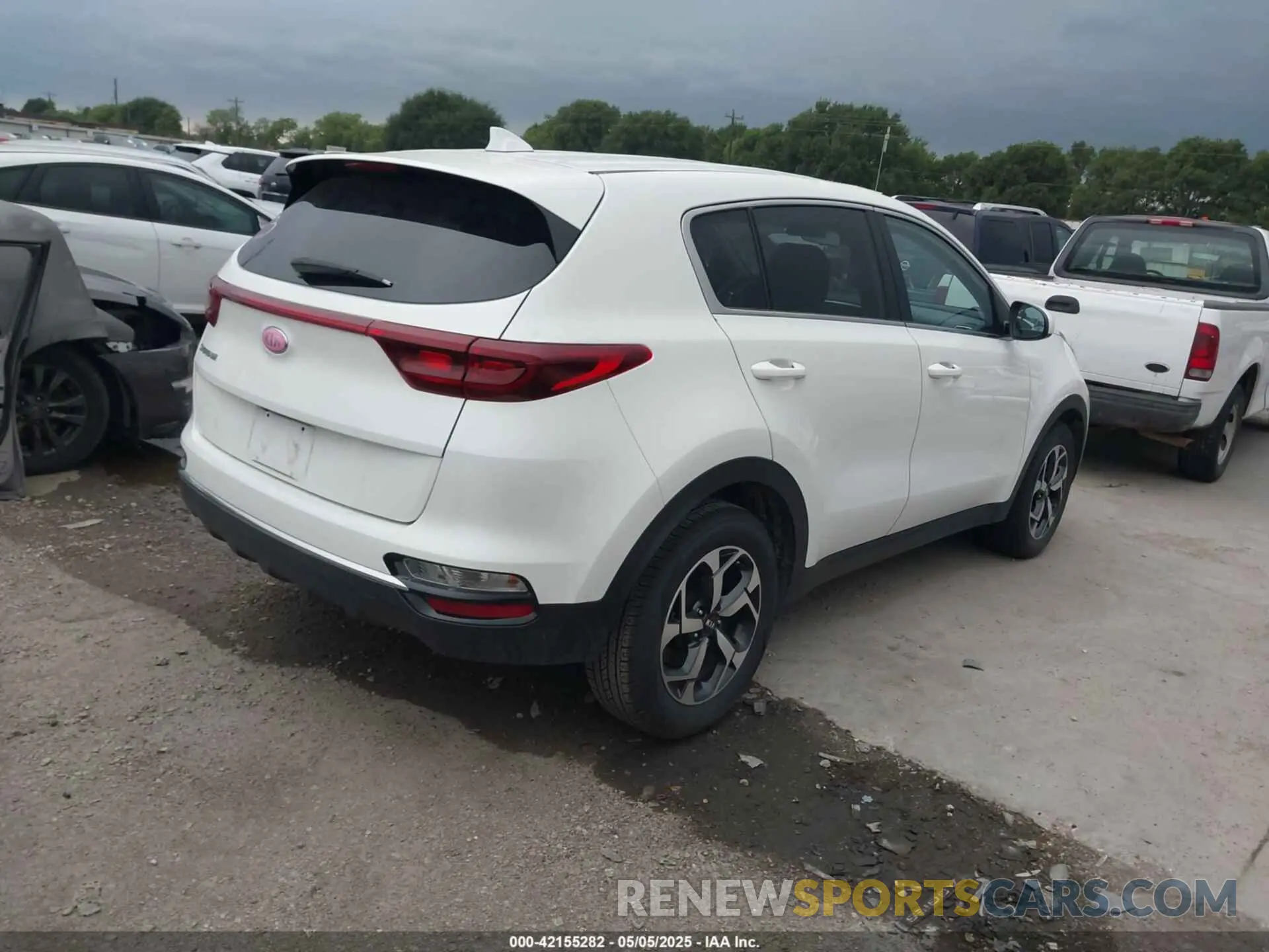 4 fotografías del automóvil dañado KNDPM3AC3N7005592 KIA SPORTAGE 2022