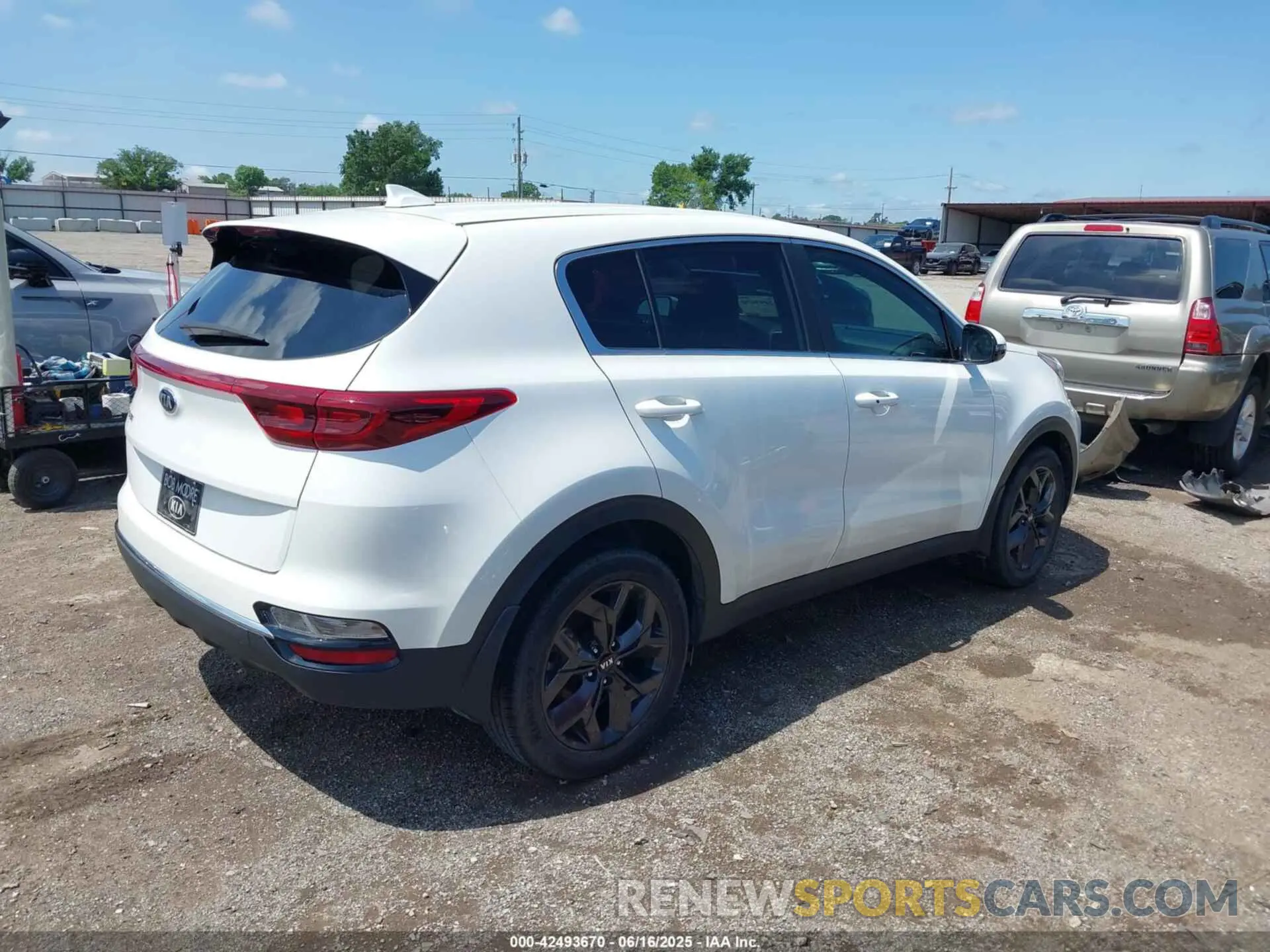 4 fotografías del automóvil dañado KNDPM3AC5N7018764 KIA SPORTAGE 2022