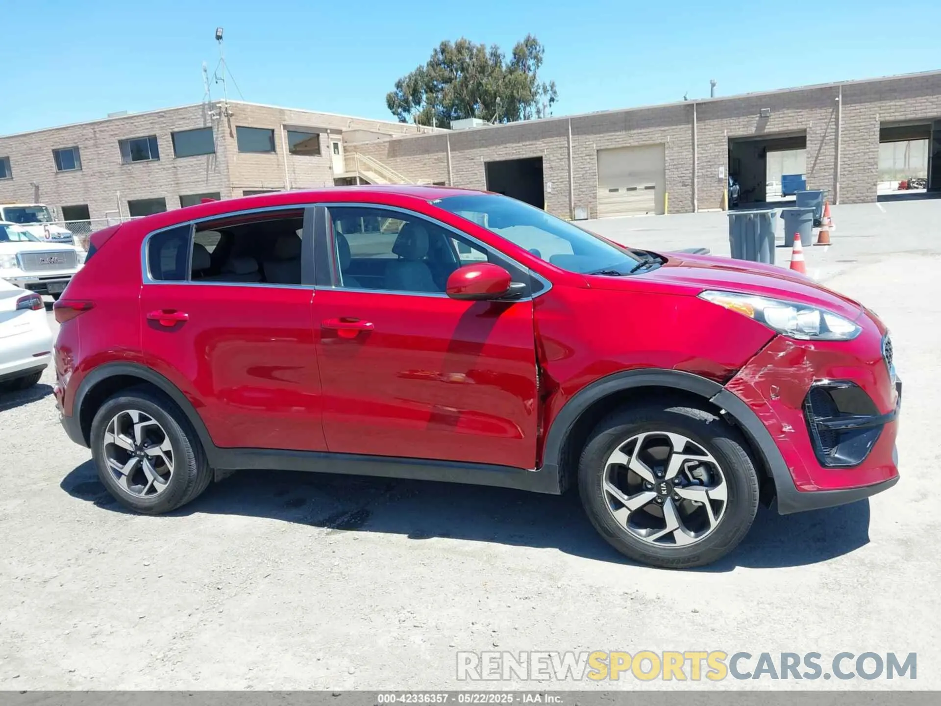 12 fotografías del automóvil dañado KNDPM3AC5N7021258 KIA SPORTAGE 2022