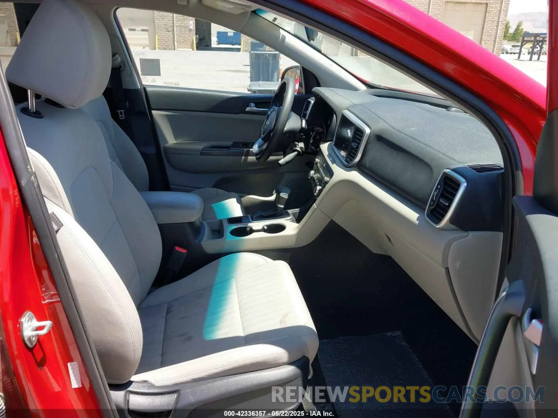 5 fotografías del automóvil dañado KNDPM3AC5N7021258 KIA SPORTAGE 2022