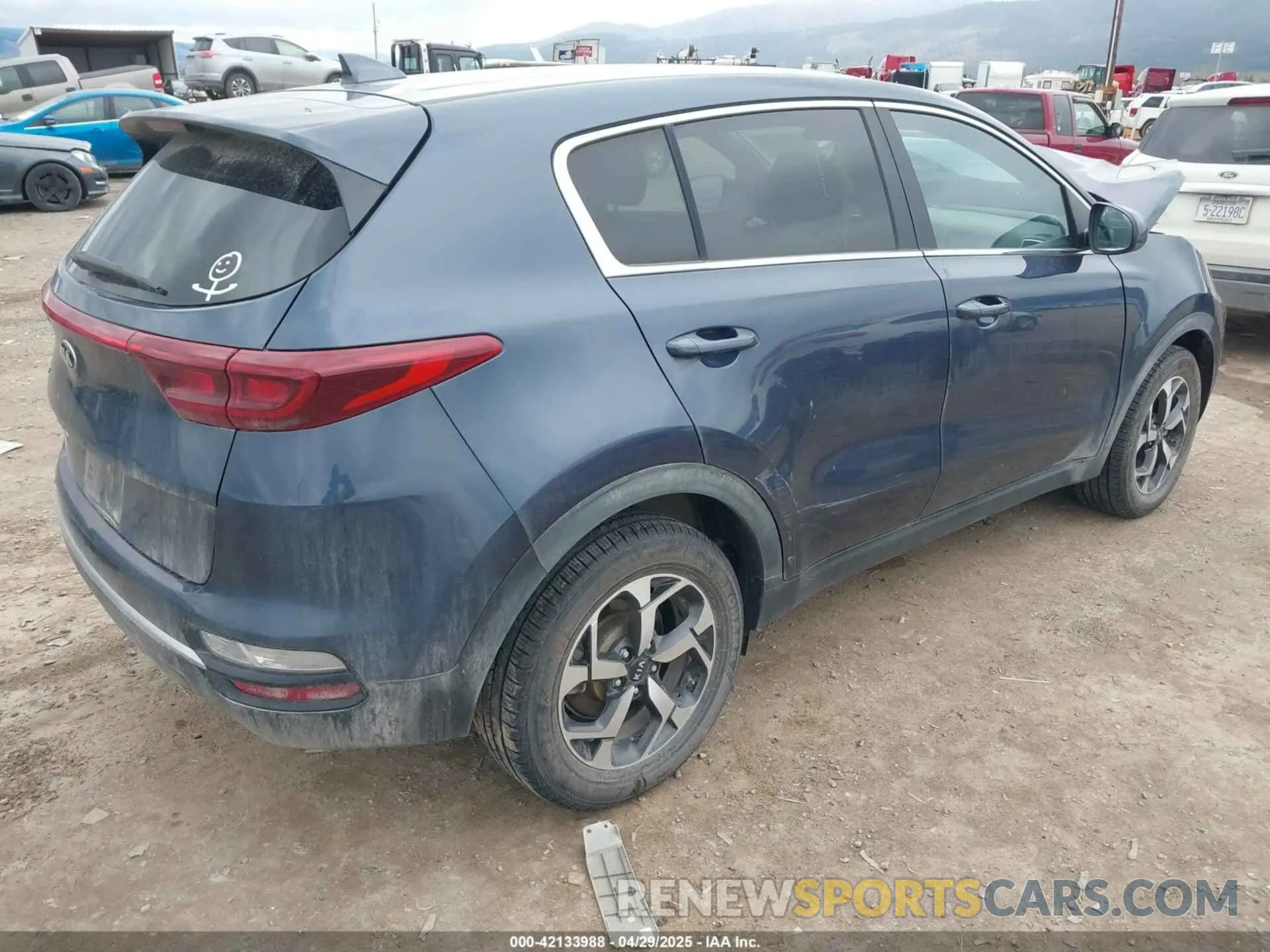 4 fotografías del automóvil dañado KNDPM3AC6N7018935 KIA SPORTAGE 2022