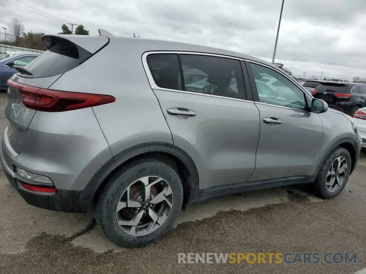 3 fotografías del automóvil dañado KNDPM3AC6N7964002 KIA SPORTAGE 2022