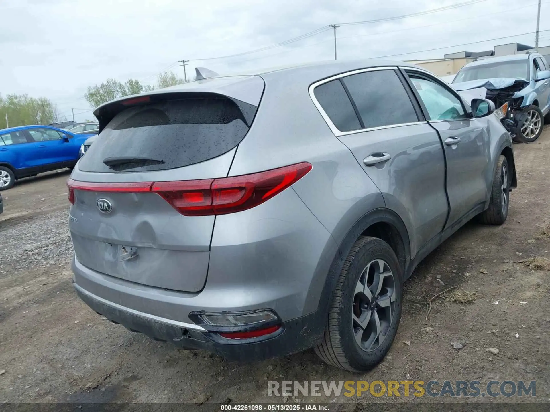4 fotografías del automóvil dañado KNDPM3AC7N7007281 KIA SPORTAGE 2022