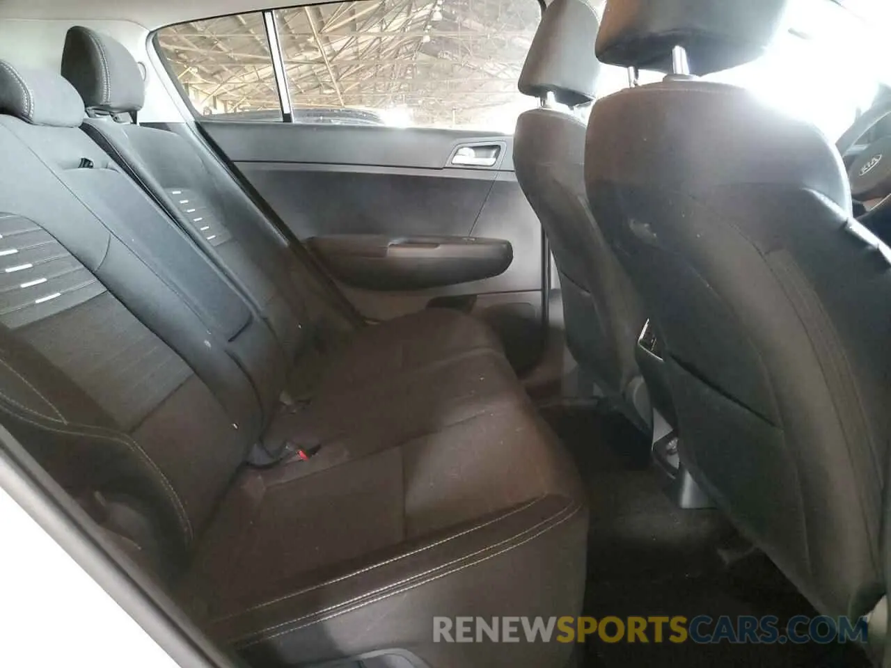 10 fotografías del automóvil dañado KNDPM3AC7N7014425 KIA SPORTAGE 2022