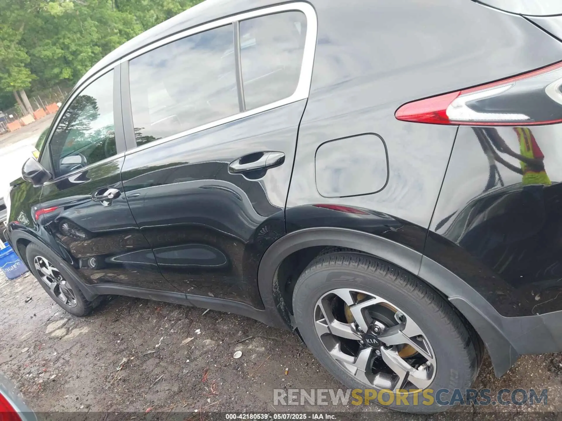 14 fotografías del automóvil dañado KNDPM3AC9N7967556 KIA SPORTAGE 2022