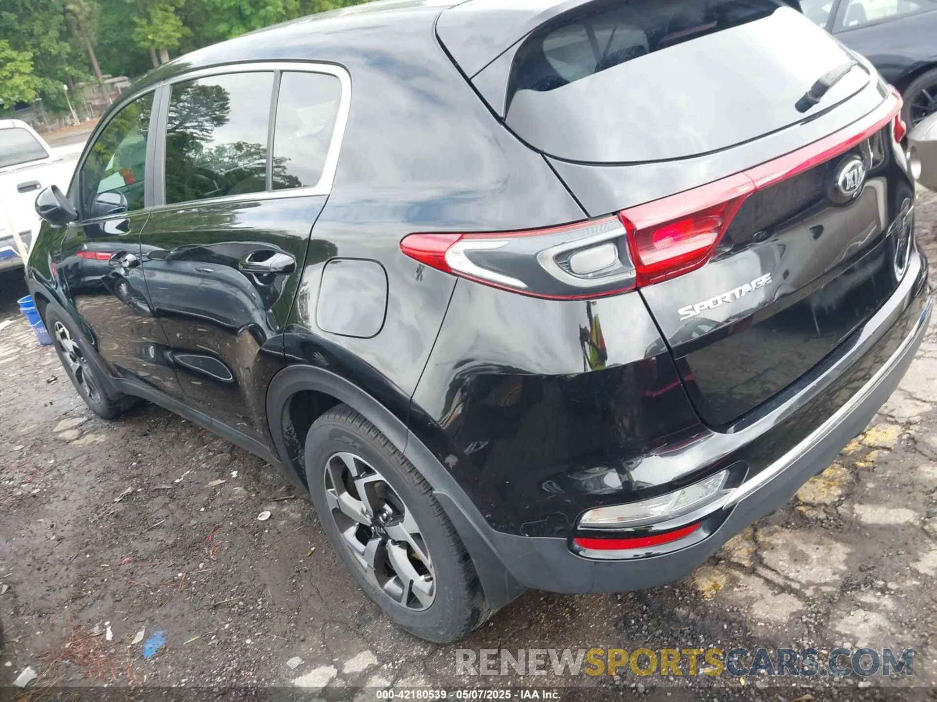 3 fotografías del automóvil dañado KNDPM3AC9N7967556 KIA SPORTAGE 2022