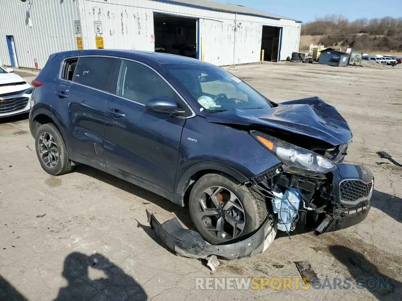 4 fotografías del automóvil dañado KNDPMCAC0N7966375 KIA SPORTAGE 2022