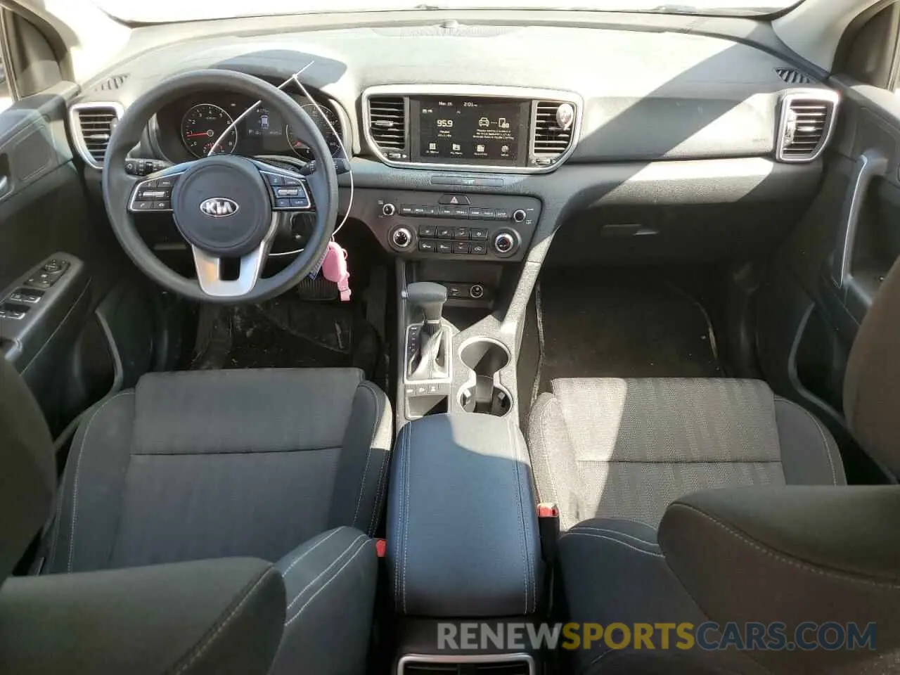 8 fotografías del automóvil dañado KNDPMCAC1N7022956 KIA SPORTAGE 2022