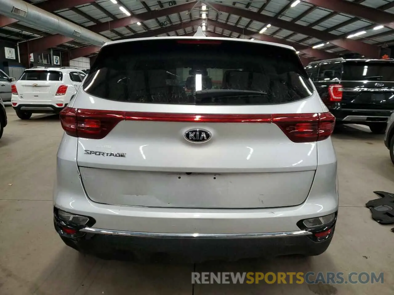 6 fotografías del automóvil dañado KNDPMCAC2N7954308 KIA SPORTAGE 2022
